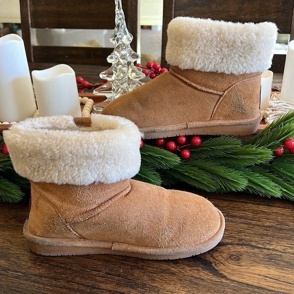 bearpaw abby cuffed tab boot hickory | size 7